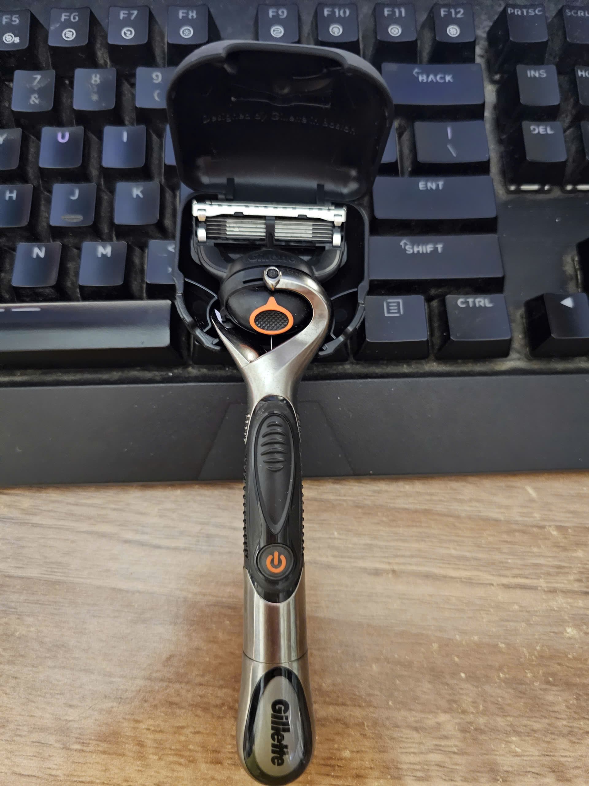 z7218677359624_62c4f41ce372968b962d77eb4efe260c